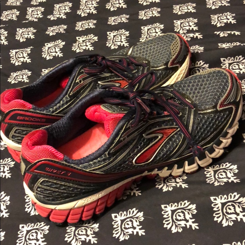 Brand New Brooks Ghost Shoes